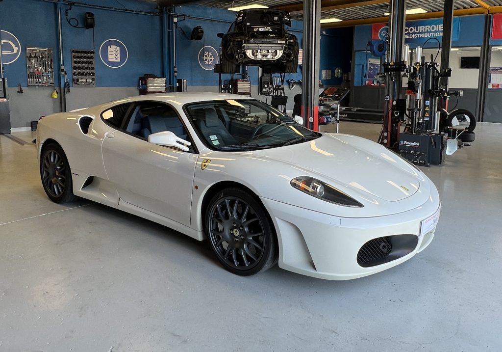 ferrari garage saint laurent du var car'los